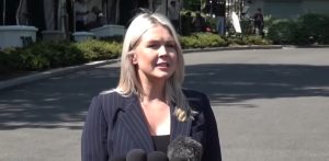 Casa Albă transmite că emisarul special american Steve Witkoff și Jared Kushner vor fi prezenți la finalul săptămânii la Islamabad, pentru noi discuții cu Iranul. Și ministrul iranian de Externe va fi în capitala Pakistanului în weekend, însă presa iraniană neagă că va participa la negocieri.