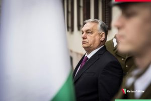 The Guardian: Apropiați ai lui Viktor Orban, care au acumulat averi uriașe în perioada în care acesta a fost premier, se grăbesc să-și mute averile din Ungaria, înainte ca noul guvern să le poată îngheța, confisca sau naționaliza.