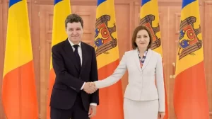 Uniunea Scriitorilor din România şi Uniunea Scriitorilor din Republica Moldova cer să fie introdusă pe agenda publică un proiect unionist