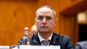 Ministrul Finanțelor încearcă să calmeze piețele: „Totul trebuie ținut sub control”