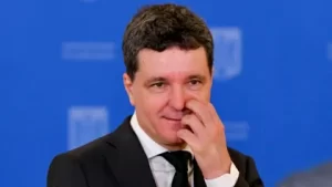 Un an cu Nicușor Dan la Cotroceni: președintele ”calmului” intră în zona în care calmul nu mai ajunge