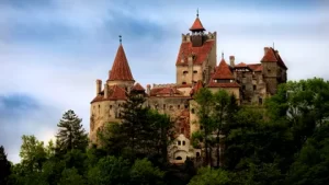 Castelul Bran intră sub administrare americană. Grupul care gestionează moștenirea lui Elvis Presley promite să aducă turiști din SUA