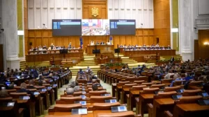 Majoritatea în jurul PNL-USR a învins PSD-AUR pe OUG SAFE. Legea de aprobare nu a intrat pe ordinea de zi suplimentară