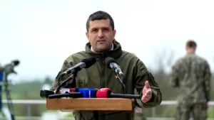 Miruță, în vizită la militarii români detașați în Lituania, după ce mai multe drone au invadat spațiul aerian din Țările Baltice
