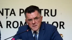 Dan Dungaciu: „Acum un an, acuzau AUR că este prea pro-americană. România riscă iarăși să cadă între scaune”