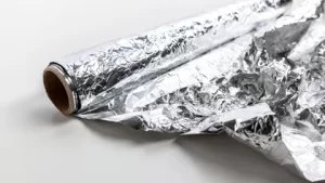 De ce să pui folie de aluminiu la ferestre, începând chiar de azi, potrivit experților