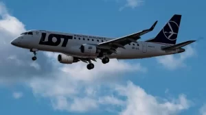 Cum au fost aruncați în aer banii orădenilor pentru 2 linii aeriene fără călători: 3,3 milioane de euro pentru zboruri în care se află doar doi pasageri. Contractul a fost semnat pe vremea când președintele CJ era Ilie Bolojan