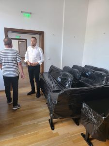 Alexandru Iorga-Primarul orașului Găești: Lucrările aflate în desfășurare la Centrul Cultural „Gheorghe Zamfir”, Liceul „Dr. C. Angelescu” și Liceul „Iordache Golescu”.