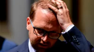 Fritz sugerează că este persecutat de justiție pentru că nu votează Guvernul Veştea. Ce mesaj a dat