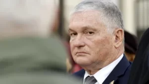 Avertisment dur al lui Zuckermann: America ne vede. România are nevoie de guvern, nu de orgoliile și minciunile lui Bolojan