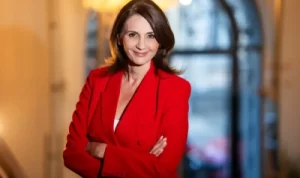 Anca Alexandrescu: Ieri, globaliștii neomarxiști soroșiști au ieșit întăriți! Culmea, în aplauzele suveraniștilor!