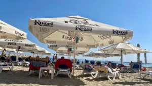 Parlamentarii ne-au spus unde pleacă în vacanță! VIDEO DCNews: ”Poate mai dau o fugă-n Grecia sau Croația”/ ”Nu la Mamaia”/ ”Prin țară”