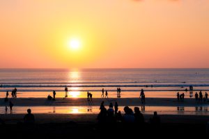 Raport. Temperatura medie la suprafața oceanelor a atins un nivel record pentru luna iunie, de 20,86 de grade Celsius. Cercetătorii avertizează că, cel mai probabil, vor exista consecințe asupra fenomenelor meteorologice, climei și ecosistemelor marine.