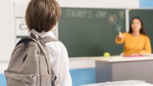 Iluzia „educației europene” în România: Cum maschează „insulele de excelență” prăbușirea sistemului de învățământ / video