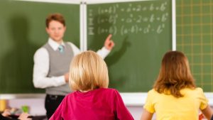 Criza din cancelarii: De ce refuză absolvenții de elită să mai devină profesori? / video