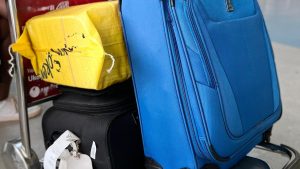 Cele mai frecvente greșeli când îți faci bagajul. Câteva soluții simple care îți fac călătoria mult mai ușoară