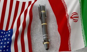 Război în Orientul Mijlociu. SUA au bombardat, pentru a zecea noapte la rând, instalațiile militare iraniene, în timp ce democrații cer oprirea războiului, după ce mai mulți soldați americani au murit. Gardienii Revoluției din Iran au atacat două petroliere care străbăteau Strâmtoarea Hormuz și mai multe ținte militare americane din Bahrain și Kuweit.