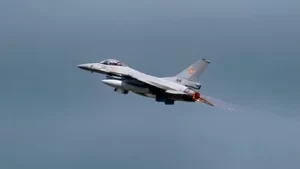 Avioanele de vânătoare, ridicate din nou de la sol. Încă o alertă cu dronă la granița României