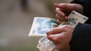 Topul meseriilor cu cele mai mari salarii din România