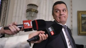 ”Am semnat acorduri cu două grupuri parlamentare”. Sorin Grindeanu, la un pas să dea următorul Guvern: ”La limită”