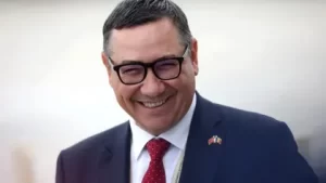 ECHIPA „Neamțul pus Führer”: atacul lui Victor Ponta la adresa lui Dominic Fritz, după verdictul CCR