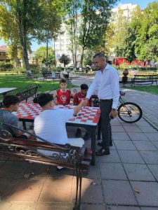 Alexandru Iorga-Primarul Orașului Găești: PARCURILE GĂEȘTIULUI, PREGĂTITE PENTRU WEEKEND!